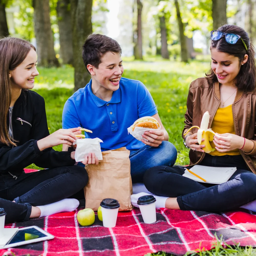 students-eating-having-fun students-eating-having-fun